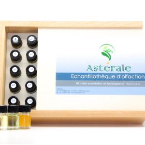 Echantillothèque d'olfaction, 40 flacons 2,5 ml en coffret bois